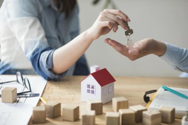 Los impuestos y gastos por vender una vivienda; ¿cuáles son?